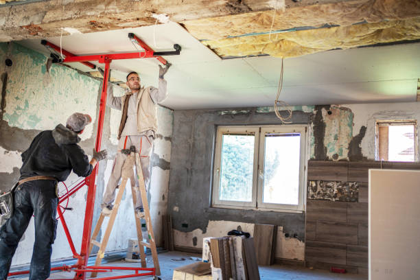 Best Specialized Insulation Services in Maxton, NC